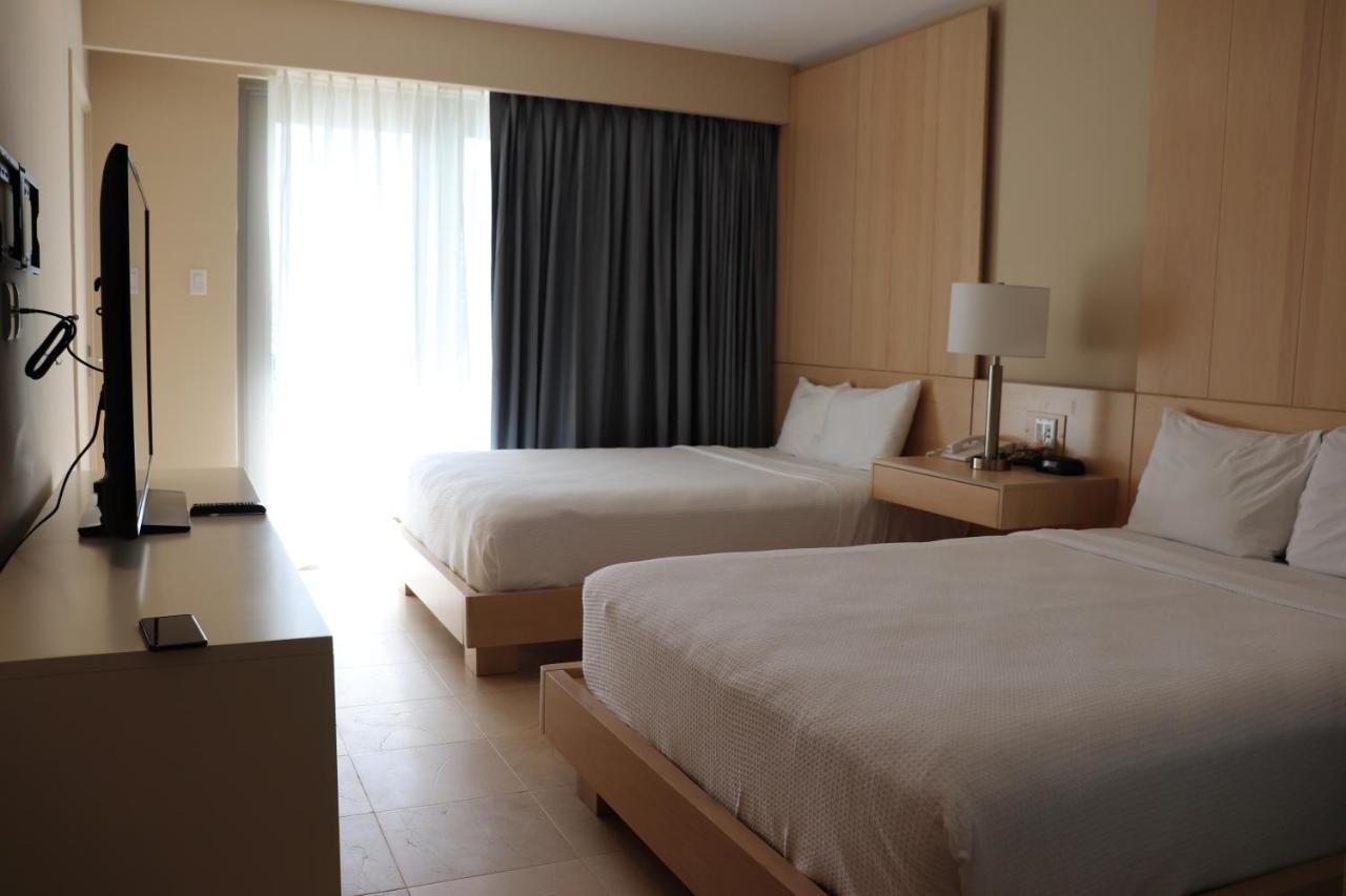 The Mill Resort And Suites Palm Beach Exteriör bild