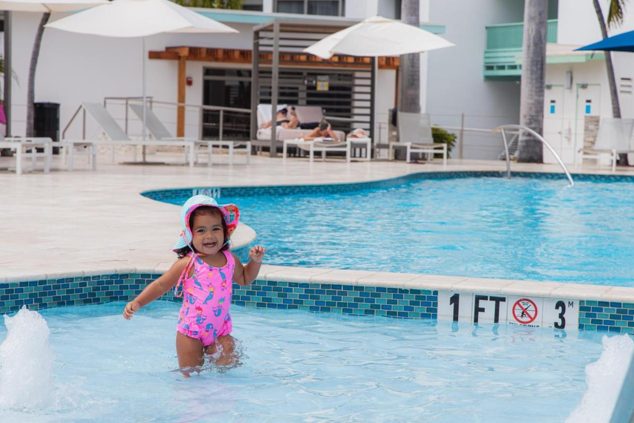 The Mill Resort And Suites Palm Beach Exteriör bild
