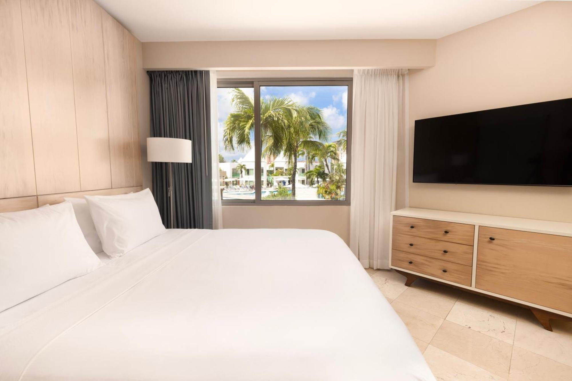 The Mill Resort And Suites Palm Beach Exteriör bild