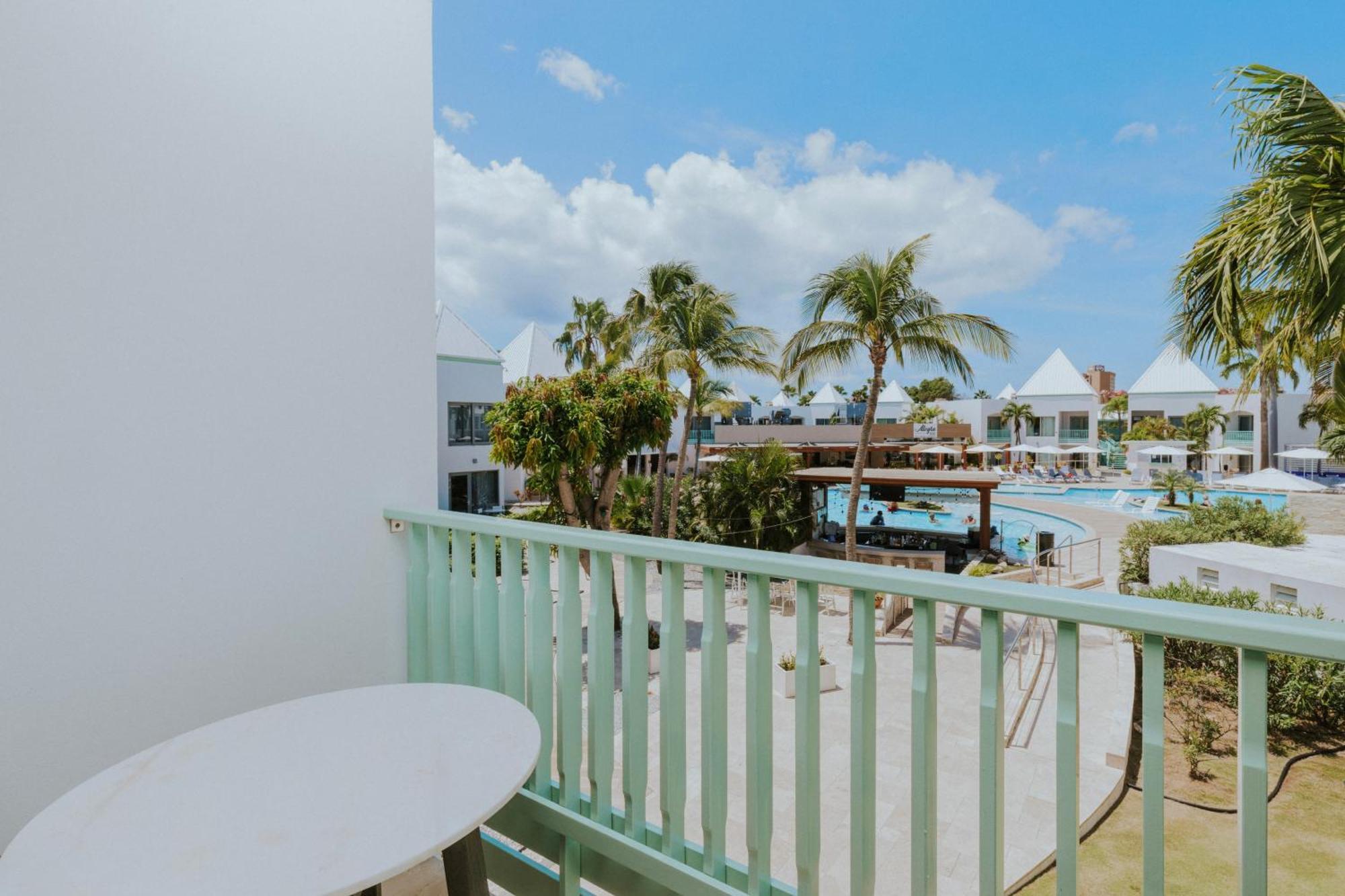 The Mill Resort And Suites Palm Beach Exteriör bild