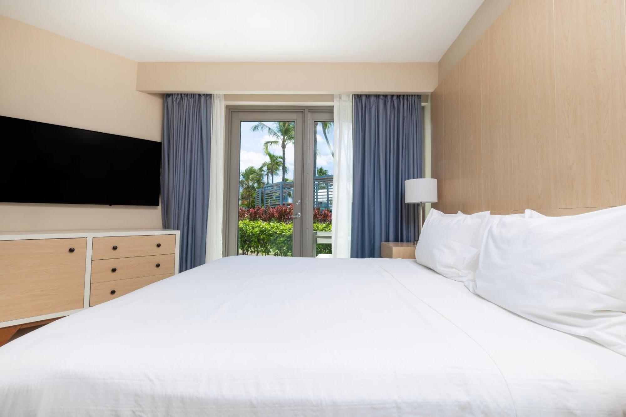 The Mill Resort And Suites Palm Beach Exteriör bild