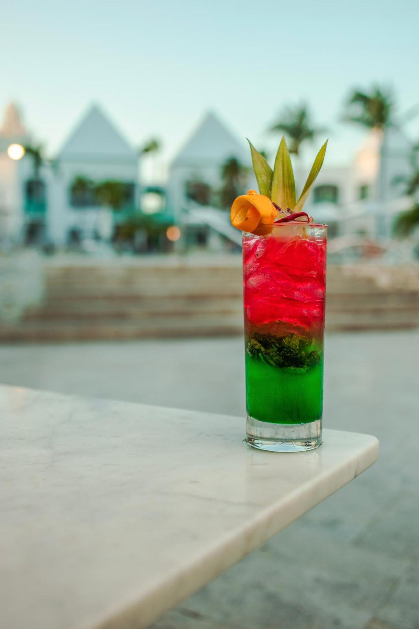 The Mill Resort And Suites Palm Beach Exteriör bild